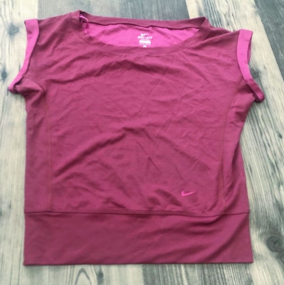 NWT Nike Dri-Fit Epic Women's Cuff-Sleeved Shirt - Picture 6 of 6